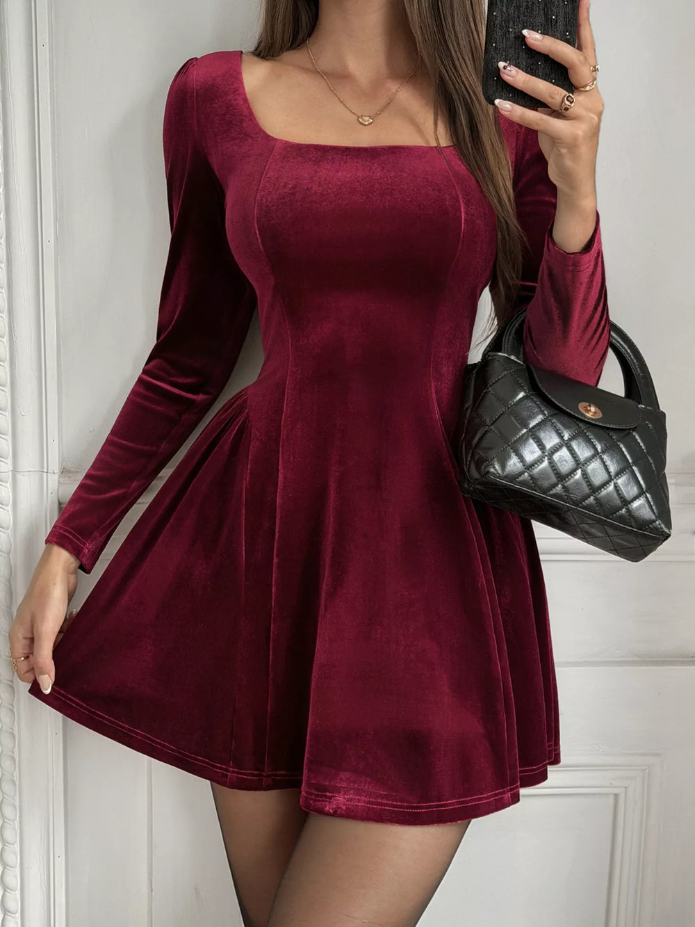Elegant Velvet Square Neck Long Sleeve Mini Dress