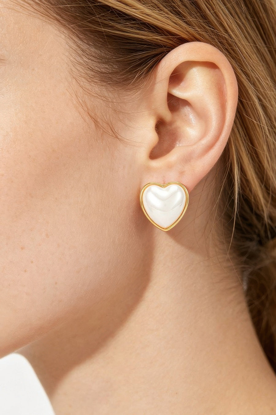 Heart Pearl Stud Earrings